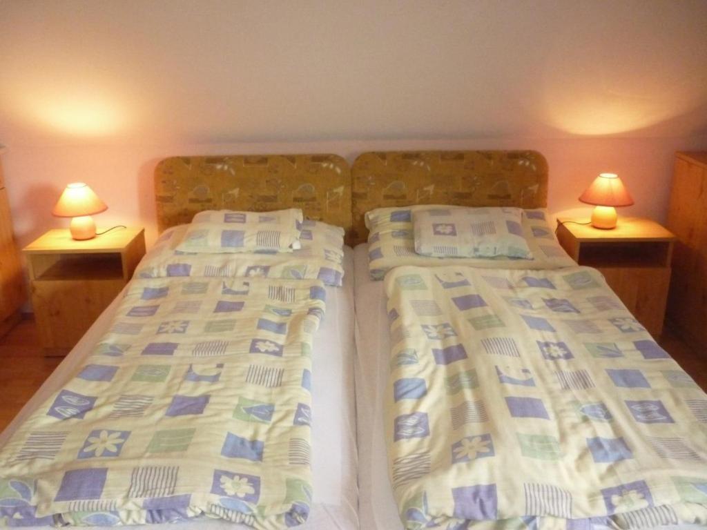 Barbara Apartmanhaz Kehidakustány Εξωτερικό φωτογραφία